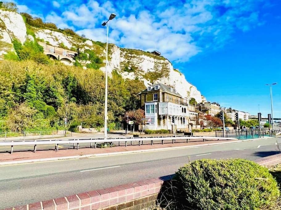 Flat 4 Marine Parade House, 1 East Cliff- Next To Dover Port, White Cliffs, Beach, Castle Luaran gambar