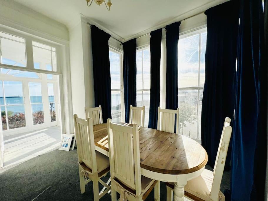 Flat 4 Marine Parade House, 1 East Cliff- Next To Dover Port, White Cliffs, Beach, Castle Luaran gambar
